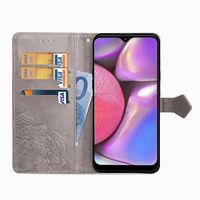 imoshion Mandala Klapphülle Samsung Galaxy A20s - Grau