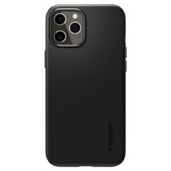 Spigen Thin Fit™ Air Hardcase für das iPhone 12 (Pro) - Schwarz