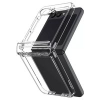 Spigen Thin Fit Pro Back Cover für das Samsung Galaxy Z Flip 5 - Transparent