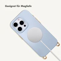 Selencia Rivièra Backcover mit MagSafe mit abnehmbaren Haken Apple iPhone 16 Pro - Powder Blue