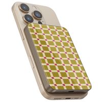 Selencia Vivid Powerbank 5.000 mAh - MagSafe und Qi - Desert Gold / Check This Olive