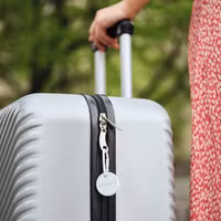 Chipolo Point Bundle – Bluetooth-Tracker für Android – 1x Tag & 1x Karte – Weiß