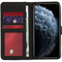 imoshion Luxuriöse Klapphülle Apple iPhone 12 (Pro) - Grün