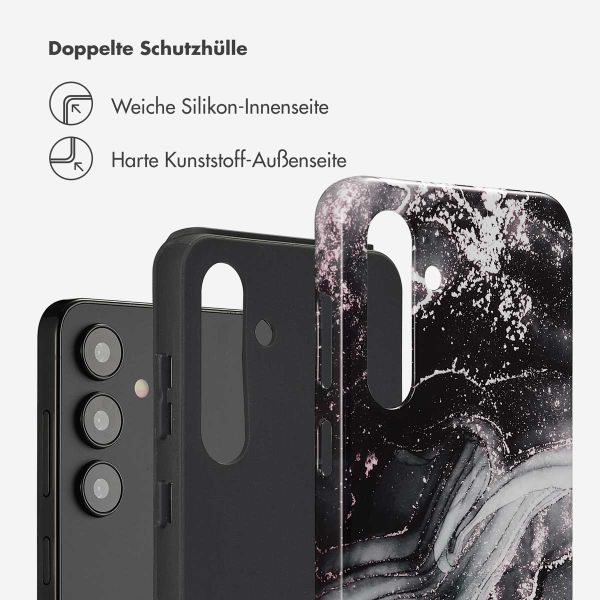 Selencia Vivid Tough Back Cover für das Samsung Galaxy S24 - Chic Marble Black