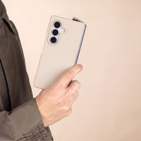 Accezz Liquid Silikoncase mit MagSafe Samsung Galaxy Z Fold 8 Ultra - Stone
