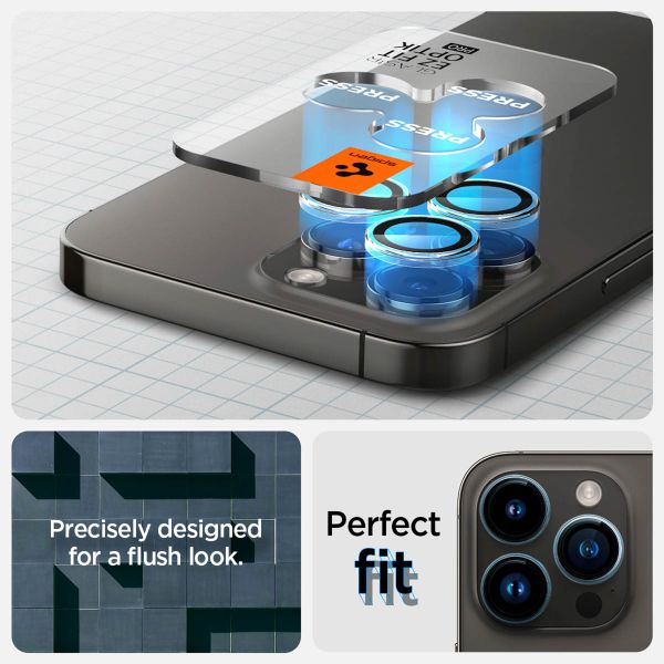 Spigen Glas.tR EZFit Optik Linsen Protektor 2er-Pack für das Apple iPhone 15 Pro / 15 Pro Max