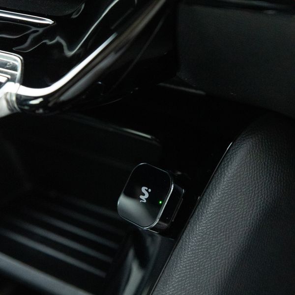 imoshion Mini 2-in-1 Auto-Dongle - Kabelloses CarPlay und Android Auto - Schwarz