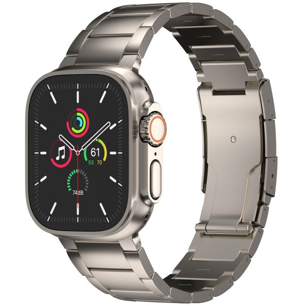 Accezz Mattes Titanstahlarmband für die Apple Watch Series 1 bis 10 / SE / Ultra (2) (44/45/46/49 mm) - Titan