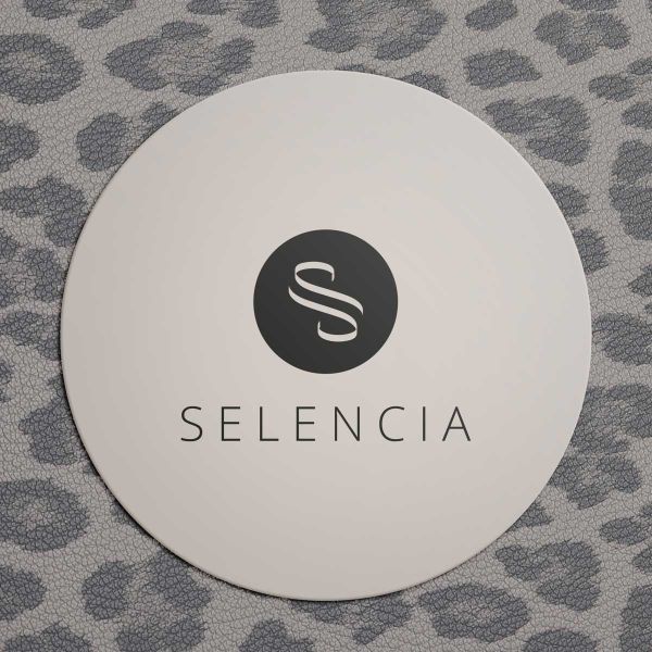 Selencia Sabi Laptop Cover Leopardenmuster Apple MacBook Pro 13 Zoll (2020 / 2022) - Midnight Black