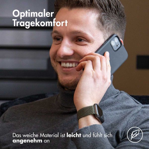 imoshion Elastisches Nylonarmband für das  Apple Watch Series 1 t/m 9 / SE (38/40/41 mm) | Series 10 / 11 (42 mm) - Dunkelgrün