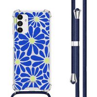 imoshion Design Hülle mit Band Samsung Galaxy A13 (5G) - Cobalt Blue Flowers Connect