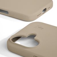 iDeal of Sweden Silikonhülle mit MagSafe Apple iPhone 16 - Beige