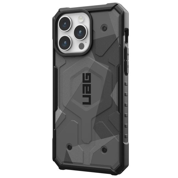 UAG Pathfinder Case für das iPhone 15 Pro Max - Geo Camo