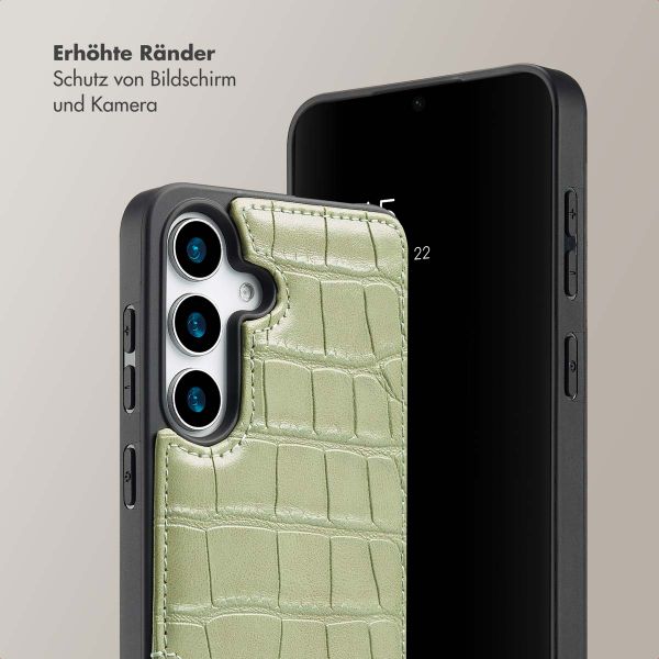 Selencia Nova Croco Back Cover mit Band und Kartenfach für das Samsung Galaxy S25 - Sage Green