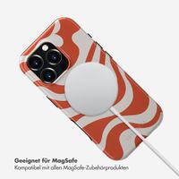 Selencia Vivid Tough Back Cover MagSafe für das iPhone 16 Pro - Dream Swirl Orange