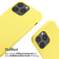 imoshion Silikonhülle mit Band für das iPhone 13 Pro Max - Gelb