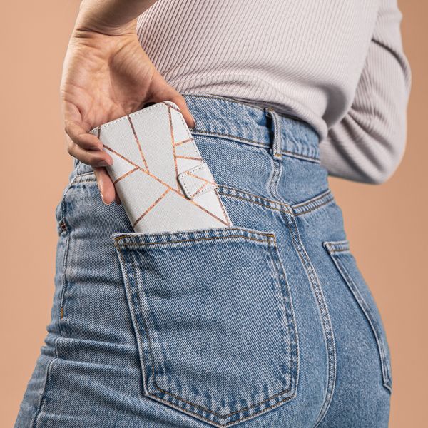 imoshion Design TPU Klapphülle Samsung Galaxy A32 (5G) - White Graphic