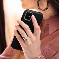 Selencia Gaia Backcover in Schlangenoptik Samsung Galaxy S21 Plus - Schwarz