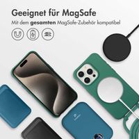 imoshion Color Backcover mit abnehmbarem Handykette und MagSafe Apple iPhone 15 Pro Max - Dunkelgrün