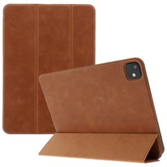 Accezz Leder Trifold Klaphülle Apple iPad Pro 11 (2025) M5 / (2024) M4 - Cognac