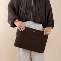 Selencia Teddy Laptop Hülle 15-16 Zoll - Laptop Sleeve - Choco Brown