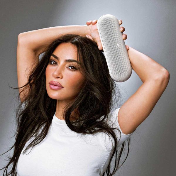 Beats Pill x Kim Kardashian Bluetooth-Lautsprecher - Gen3 - Light Gray