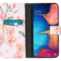 imoshion Design TPU Klapphülle für das Samsung Galaxy A20e - Blossom Watercolor
