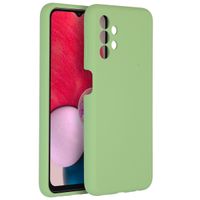 Accezz Liquid Silikoncase für das Samsung Galaxy A13 (4G) - Grün