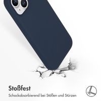 Accezz Liquid Silikoncase für das iPhone 15 - Dunkelblau