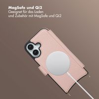 Selencia Riva Bookcase mit MagSafe und Handgelenkband Apple iPhone 17 - Old Pink