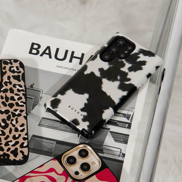 Burga Tough Back Cover für das Samsung Galaxy S22 - Achromatic