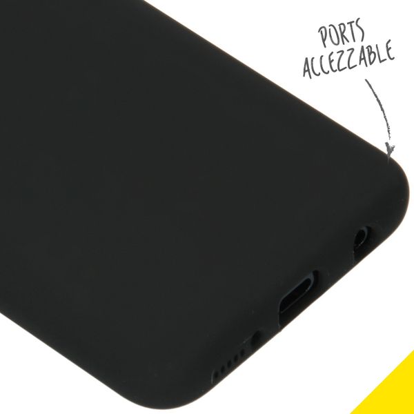 Accezz Liquid Silikoncase Samsung Galaxy A40 - Schwarz