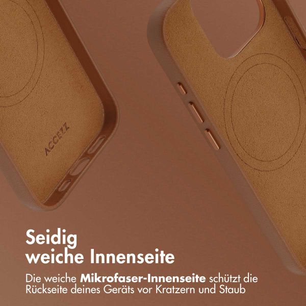 Accezz MagSafe Leather Backcover für das iPhone 15 Pro - Sienna Brown