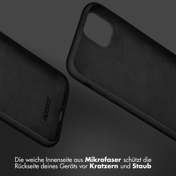 Accezz Liquid Silikoncase für das Samsung Galaxy Z Fold 5 - Schwarz