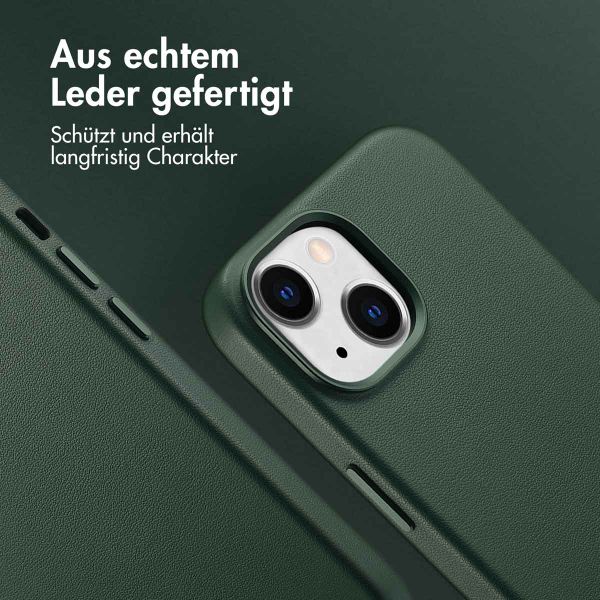 Accezz MagSafe Leather Backcover Apple iPhone 15 - Cedar Green