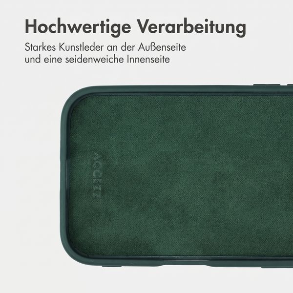 Accezz Backcover mit MagSafe Apple iPhone 15 - Grün