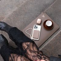 Holdit Silicone Case Apple iPhone 17 - Light Beige