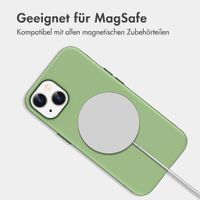 imoshion Color Backcover mit Thin MagSafe Ring Apple iPhone 14 / 13 - Dunkelgrün