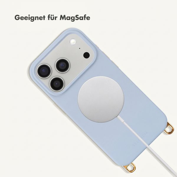 Selencia Rivièra Backcover mit MagSafe mit abnehmbaren Haken Apple iPhone 17 Pro - Powder Blue
