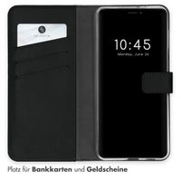 Selencia Echtleder Klapphülle Apple iPhone 13 - Schwarz