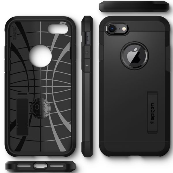 Spigen Tough Armor™ Case Schwarz für das iPhone SE (2022 / 2020)