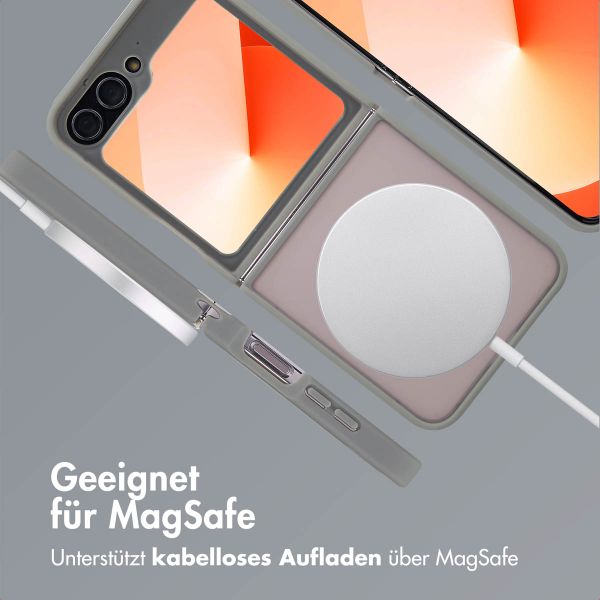 imoshion Color Guard Back Cover mit MagSafe für das Samsung Galaxy Z Flip 6 - Grau