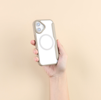 imoshion Transparente Bookcase mit MagSafe Apple iPhone 17 Pro - Beige
