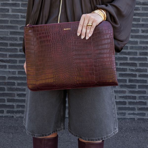 Selencia Croco Laptop Hülle 14 Zoll - Laptop Sleeve - Burgundy