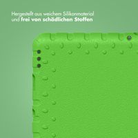 imoshion Schutzhülle mit Handgriff kindersicher Samsung Galaxy Tab A11 / A9 8.7 Zoll - Grün