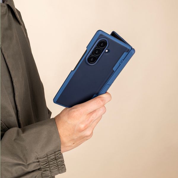 imoshion Color Guard mit Ständer Samsung Galaxy Z Fold 8 Ultra - Dunkelblau