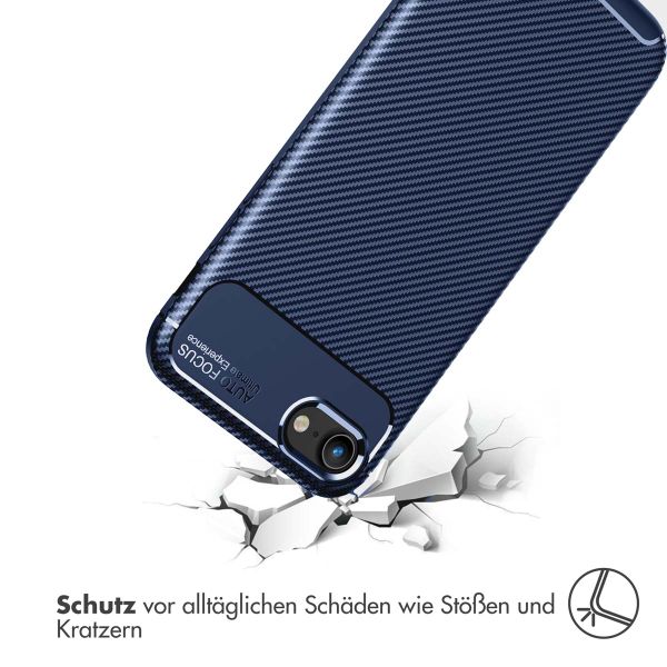 imoshion Carbon-Hülle für das iPhone SE (2020 / 2022) 8 / 7 - Blau