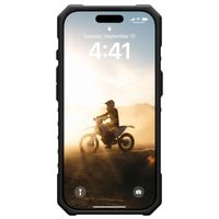UAG Pathfinder Case für das Apple iPhone 16 Pro - Midnight Camo