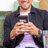 Accezz Premium Leather Slim Klapphülle für das Apple iPhone 14 Plus - Braun