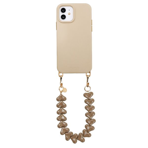 Selencia Rivièra MagSafe Backcover mit abnehmbaren Haken für das Apple iPhone 12 / 12 Pro - Milky Latte + Lova Handykette - Mocha Brown
